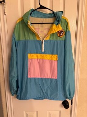 Buc-ee's Beaver Color Block Pastel Windbreaker Medium